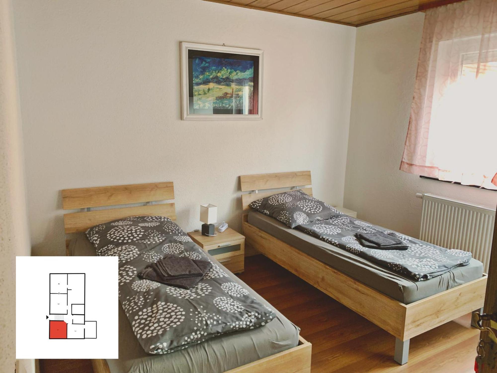 Monteurzimmer Ferienwohnung Kati Apt 1 Albstadt Bagian luar foto